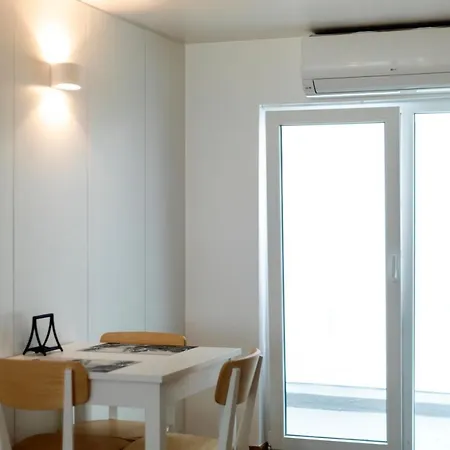 Val 23 Loft By Azorean Living