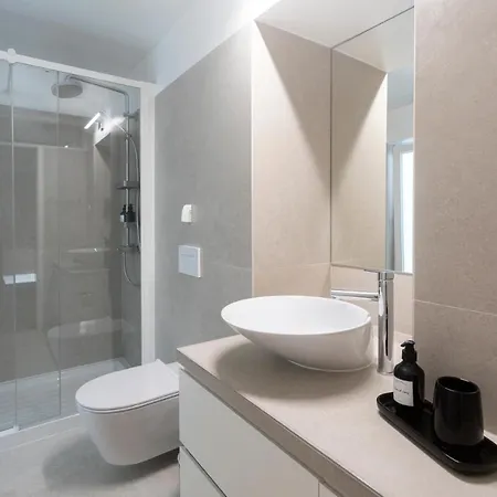 Val 23 Loft By Azorean Living